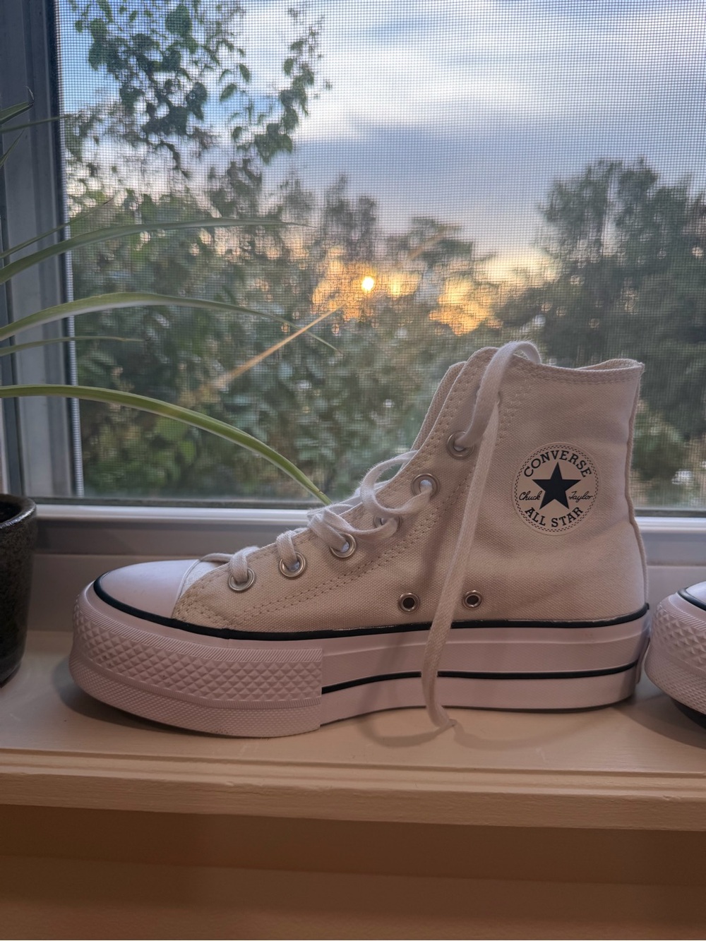Converse Chuck Taylor All Star Lift Platform Sneakers